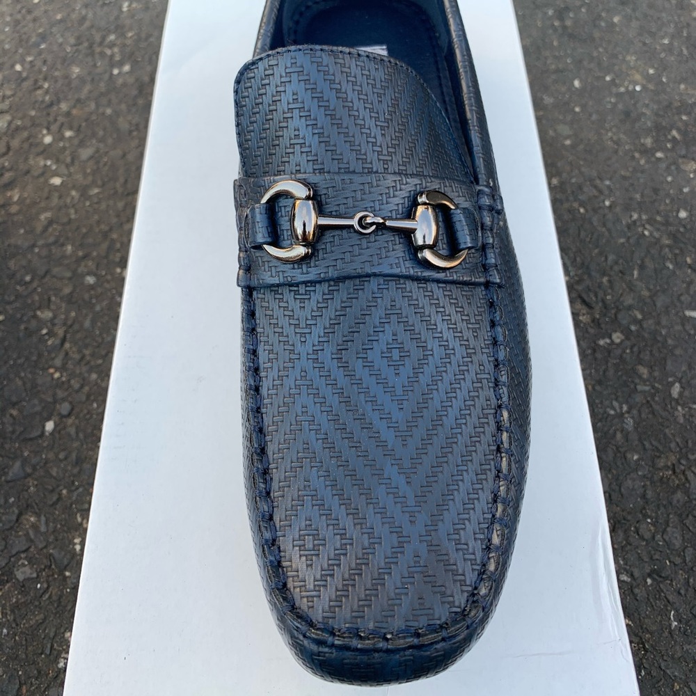 Navy | Black dress shoes